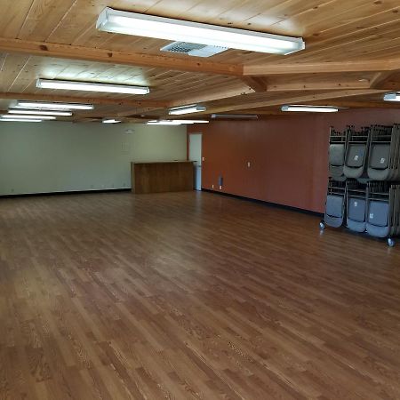 Gridley Inn & Rv Park ภายนอก รูปภาพ
