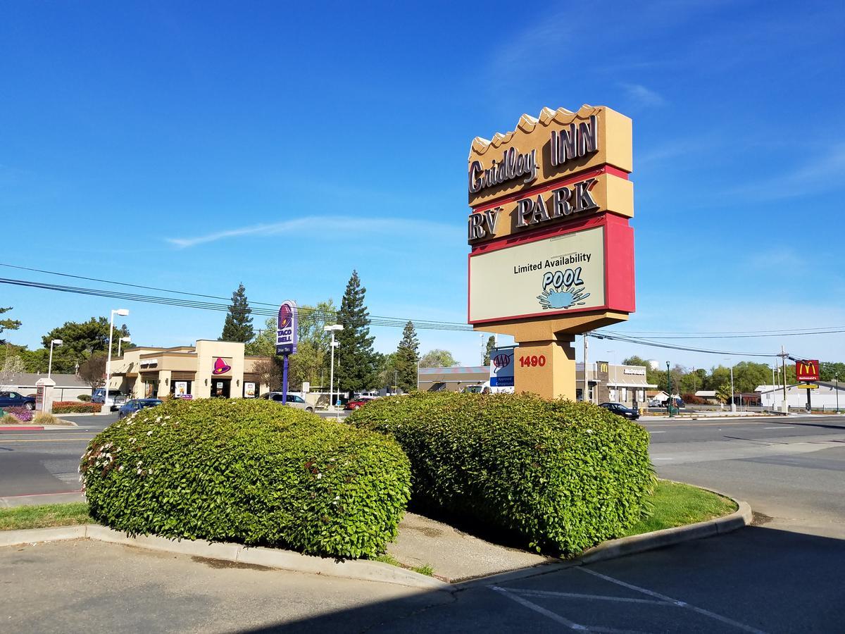 Gridley Inn & Rv Park ภายนอก รูปภาพ