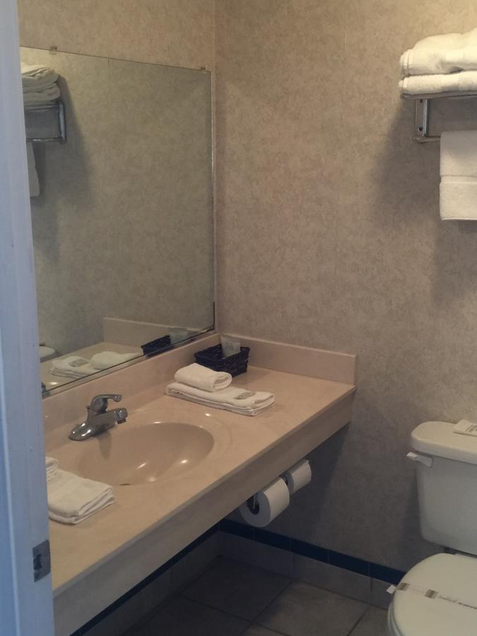Gridley Inn & Rv Park ภายนอก รูปภาพ